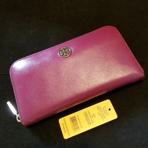 NWT-Tory Burch Continental Zip Wallet